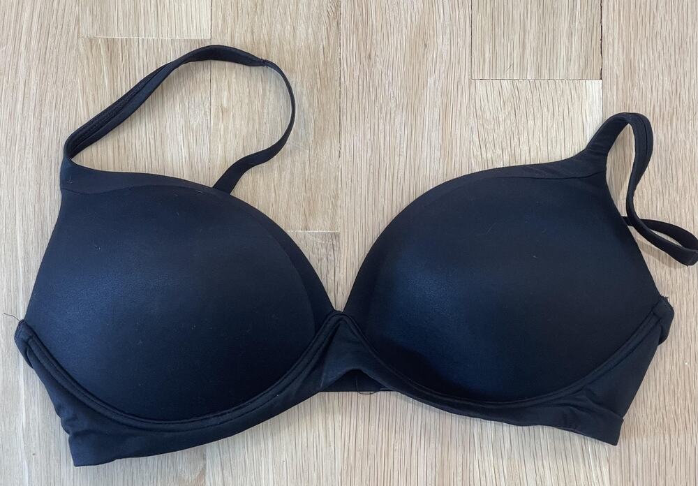 Victoria's Secret T-Shirt Bra Womens Black Microfiber Molded Padded 36D